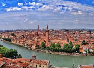 Idea Verona. Italian Language and Culture in Verona, Italy. $775 Tuition, 1 Month Study Abroad in Italy - Verona